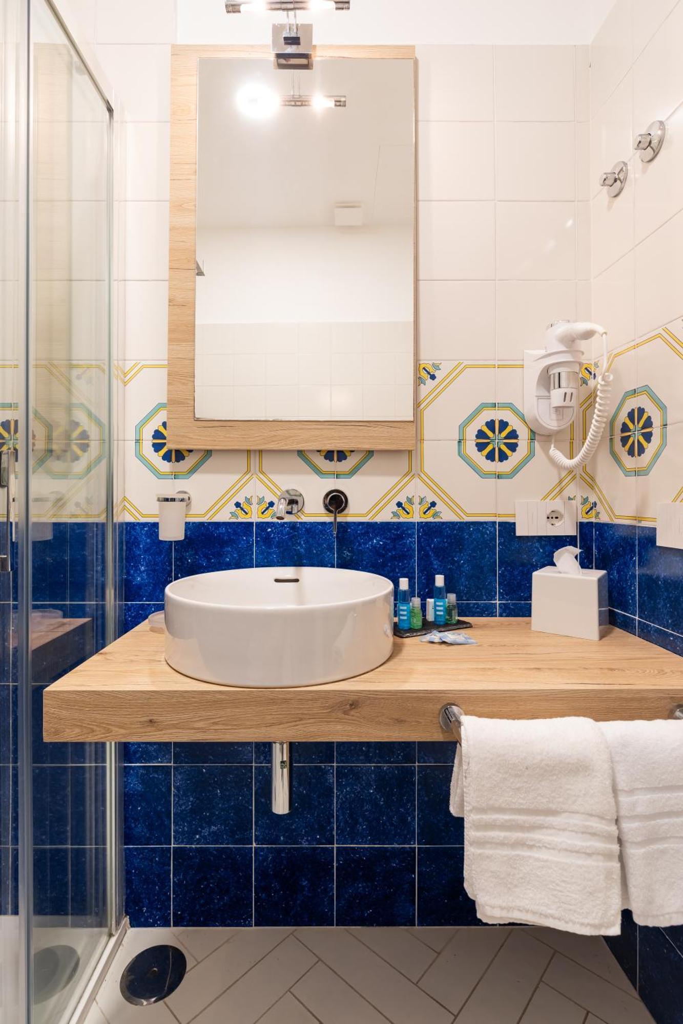 Yourhome - Lidia Rooms & Suites 소렌토 외부 사진
